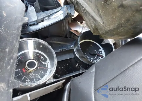 2013 Ford Mustang Gt Premium z USA, uszkodzony, nr VIN 1ZVBP8CF2D5258500